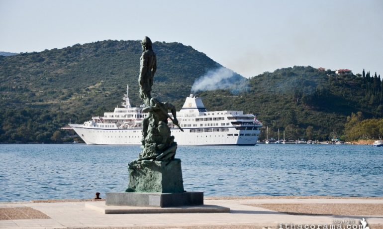 Statue of Odysseus