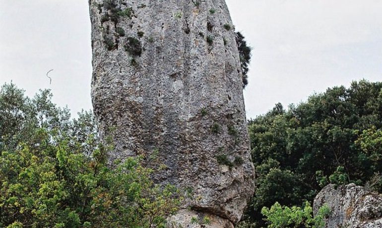 Araklis – Anogi Menhir